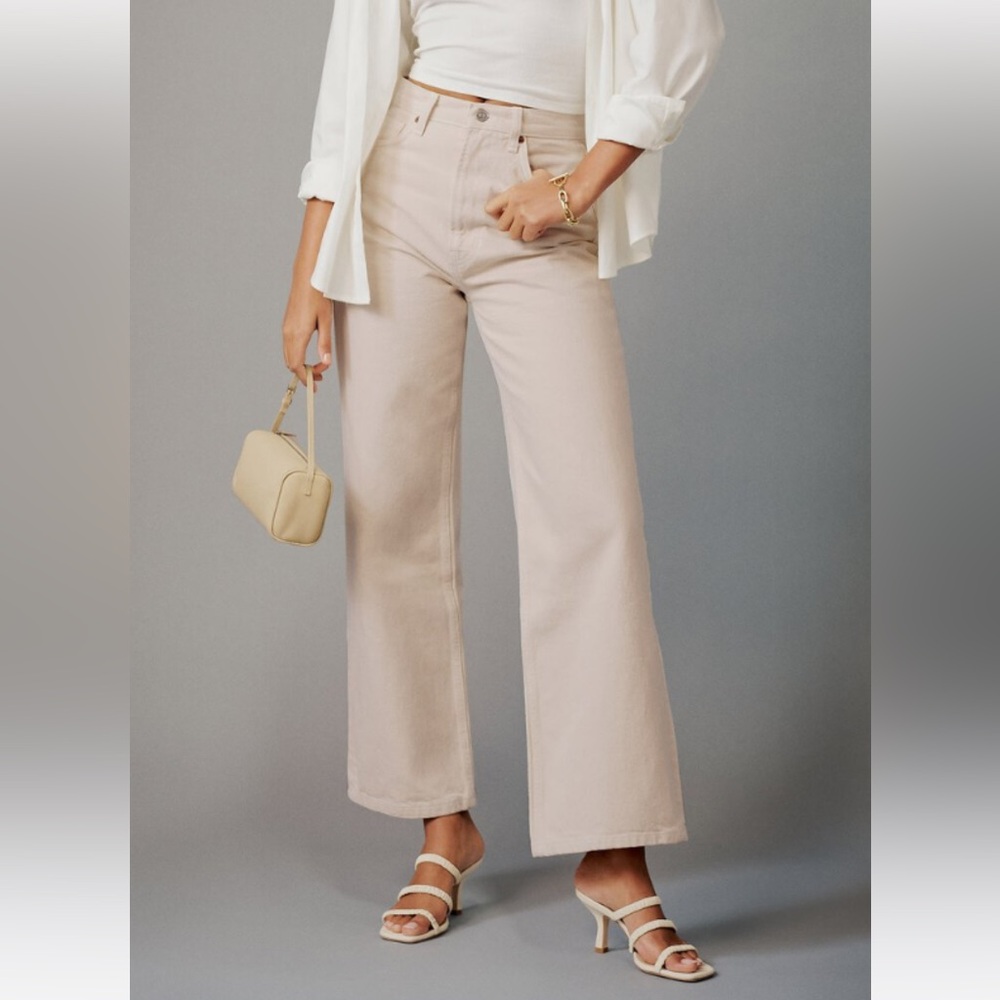 White wilder high rise leg cropped jeans